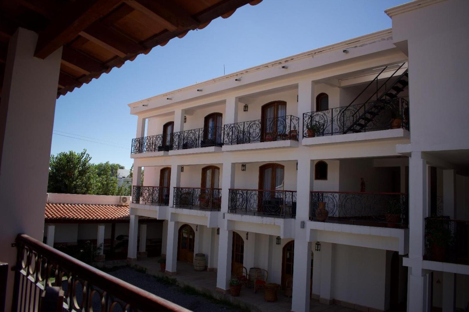 La Ramada Hotel Cafayate Exterior photo