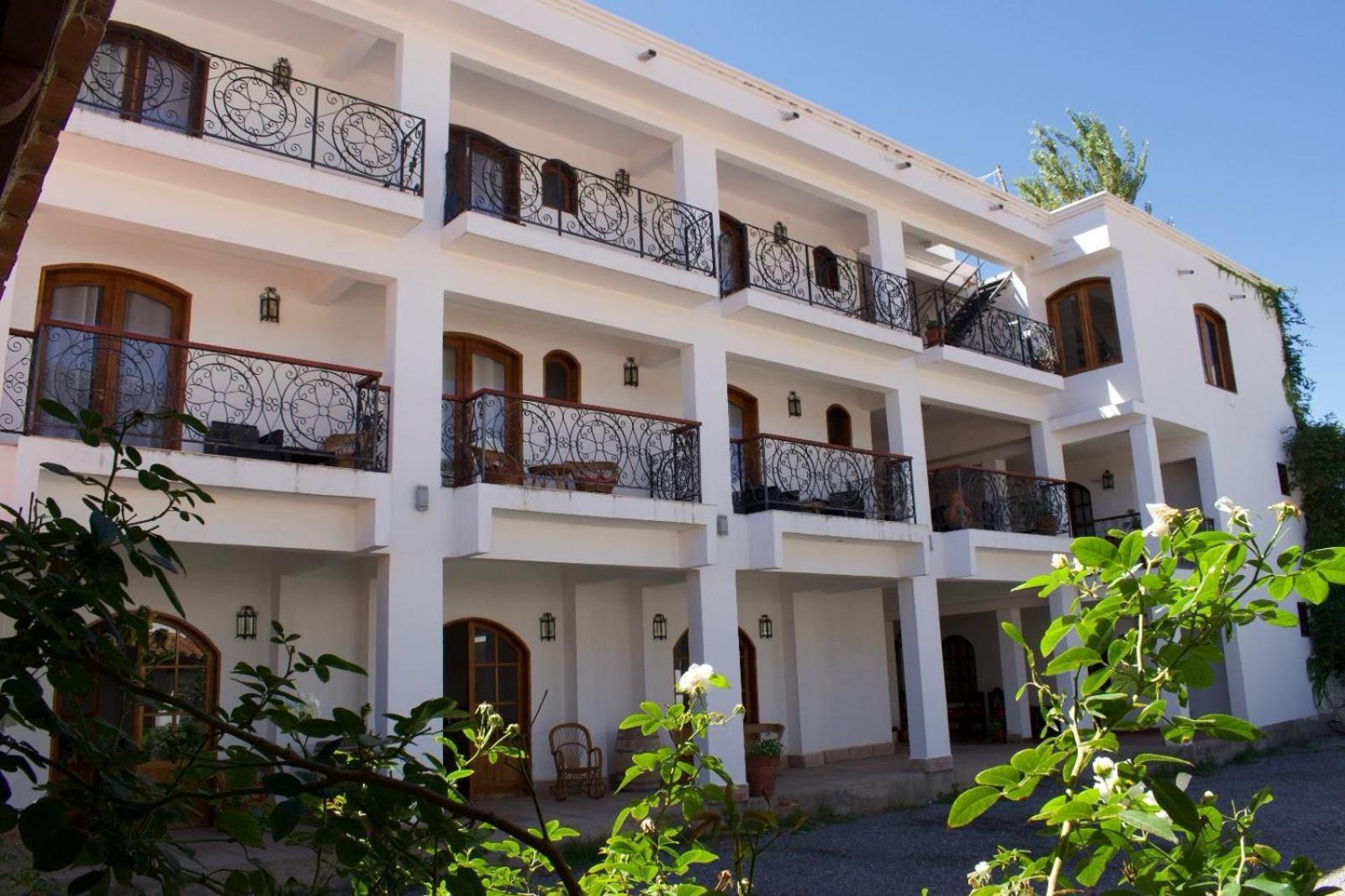 La Ramada Hotel Cafayate Exterior photo